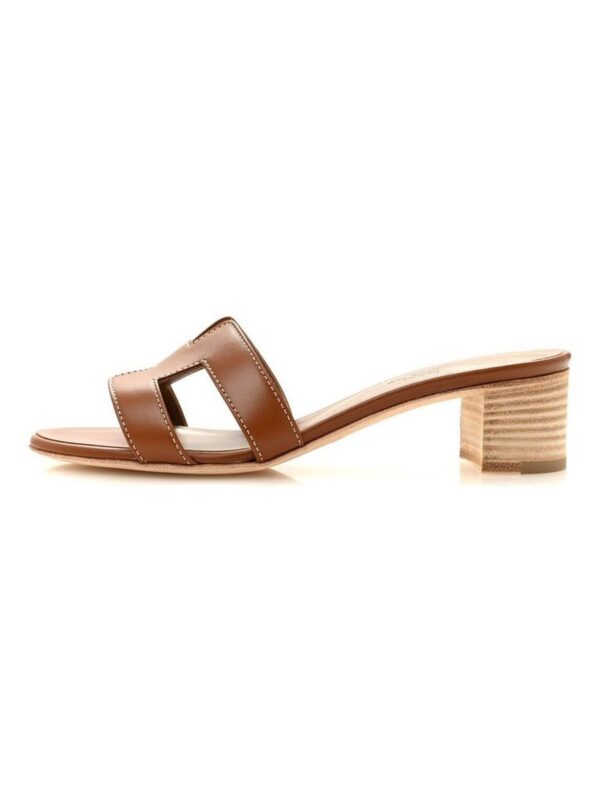 Oasis sandal