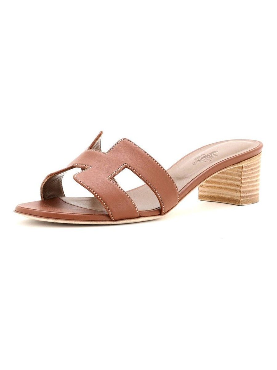 Oasis sandal