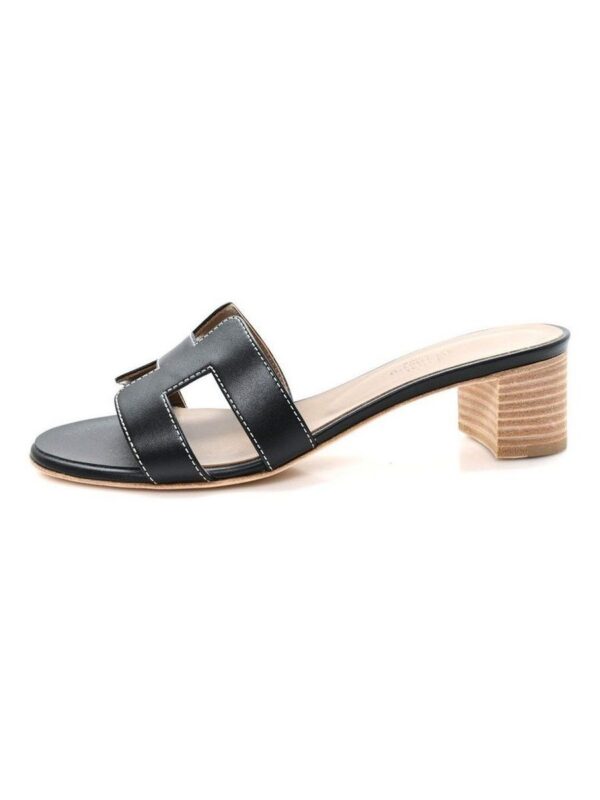 Oasis sandal