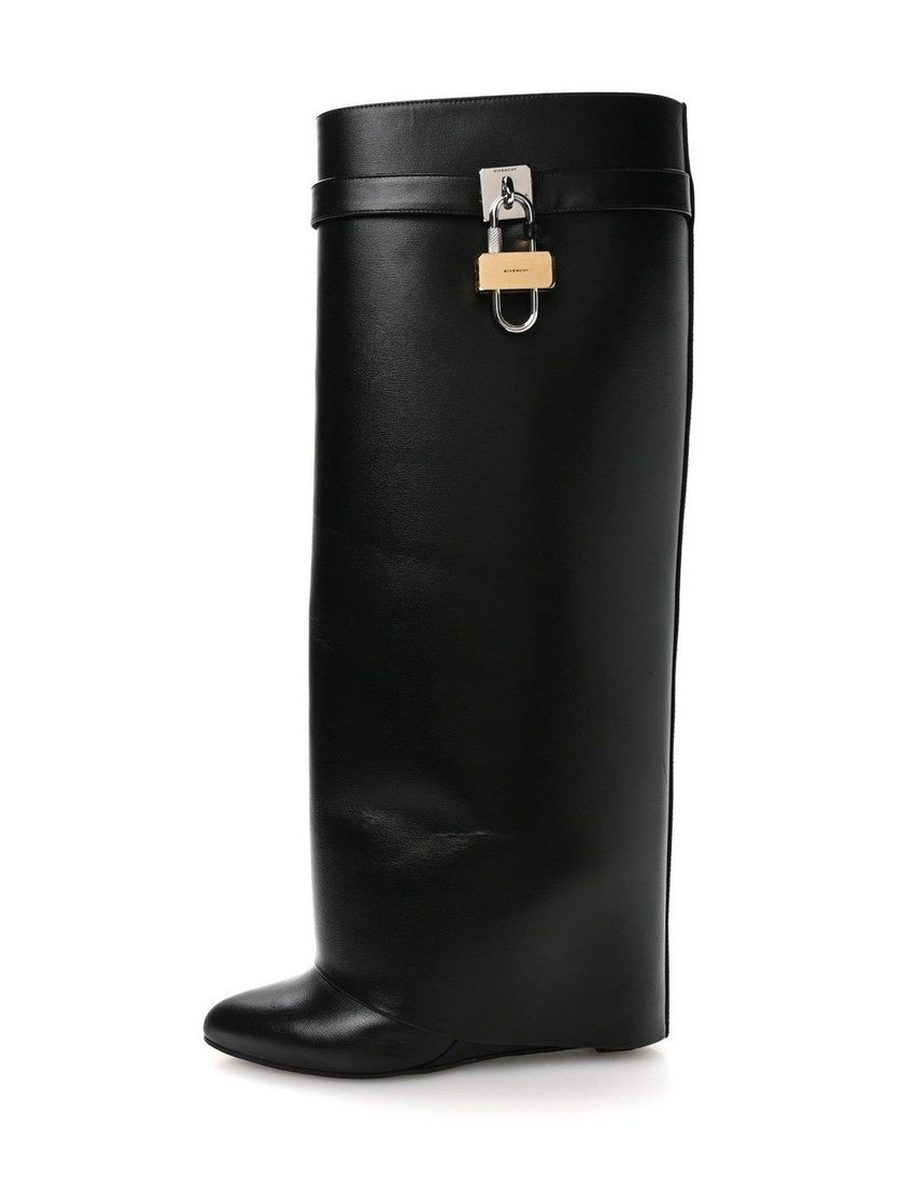 Shark Lock boots in leather
