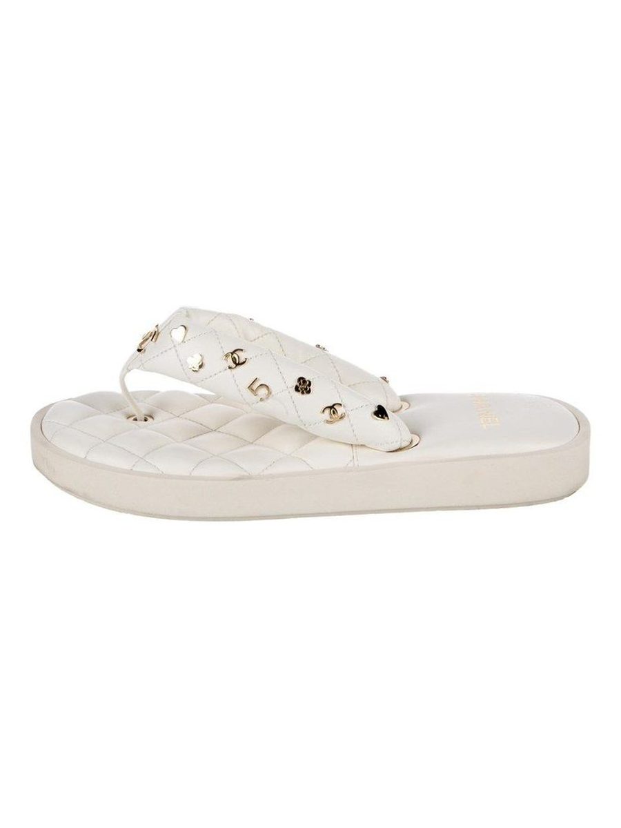 Charms Thong Sandals – White