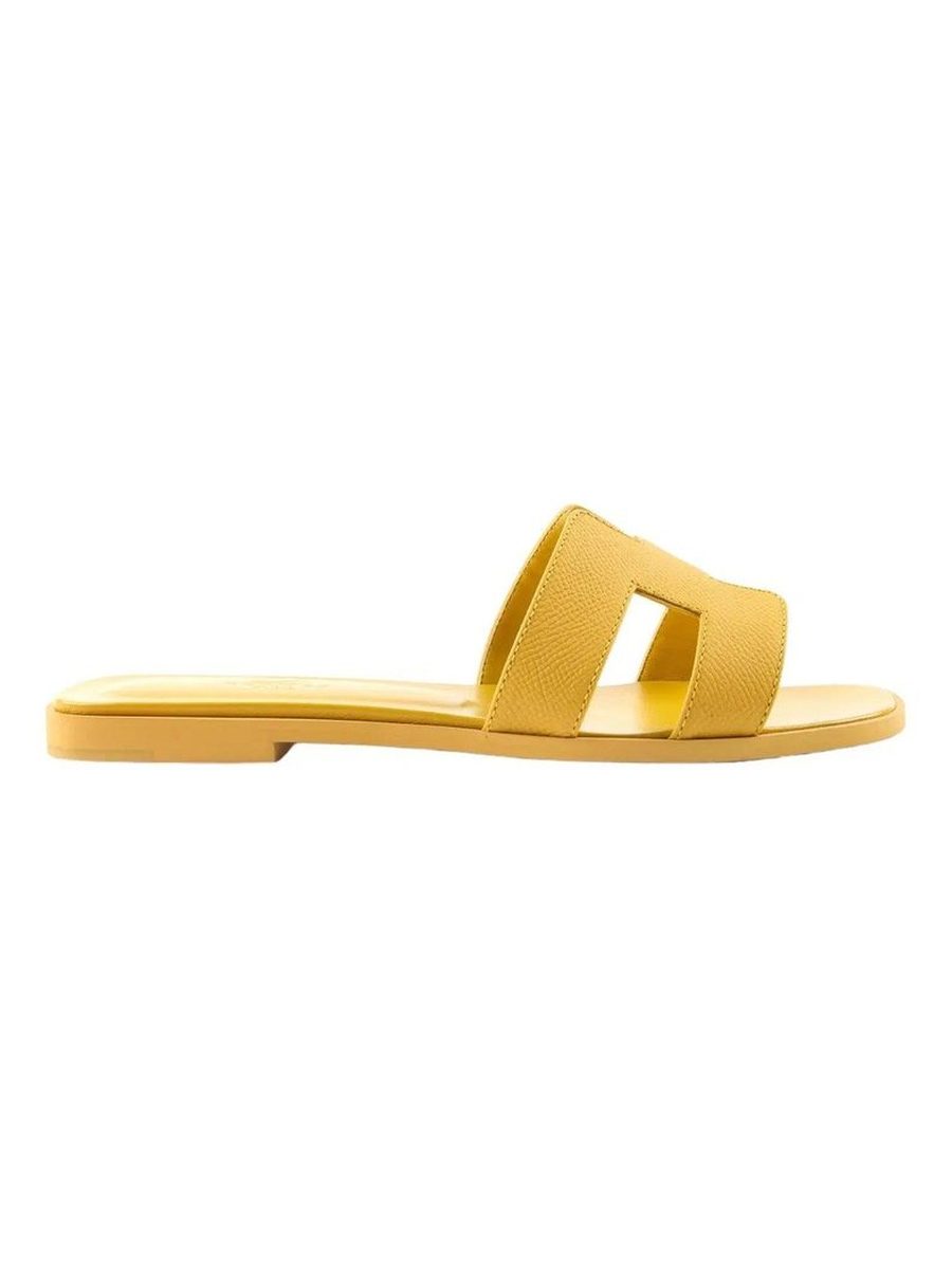 Oran sandal