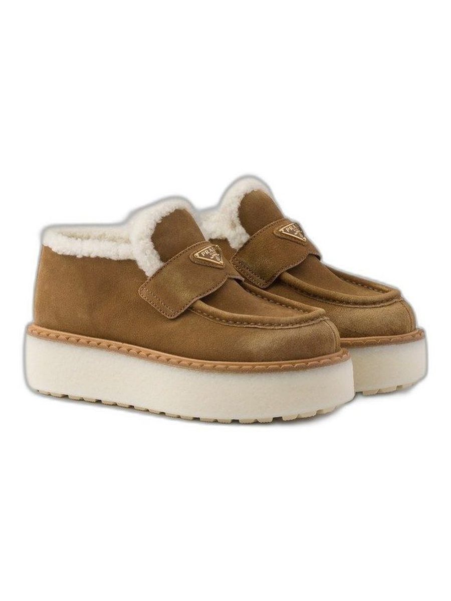 Cinnamon Suede loafers