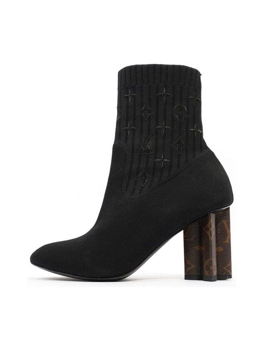 Silhouette Ankle Boot