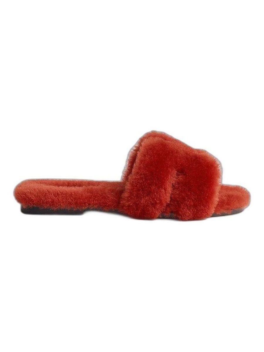 Oran Sandal With Red Fur