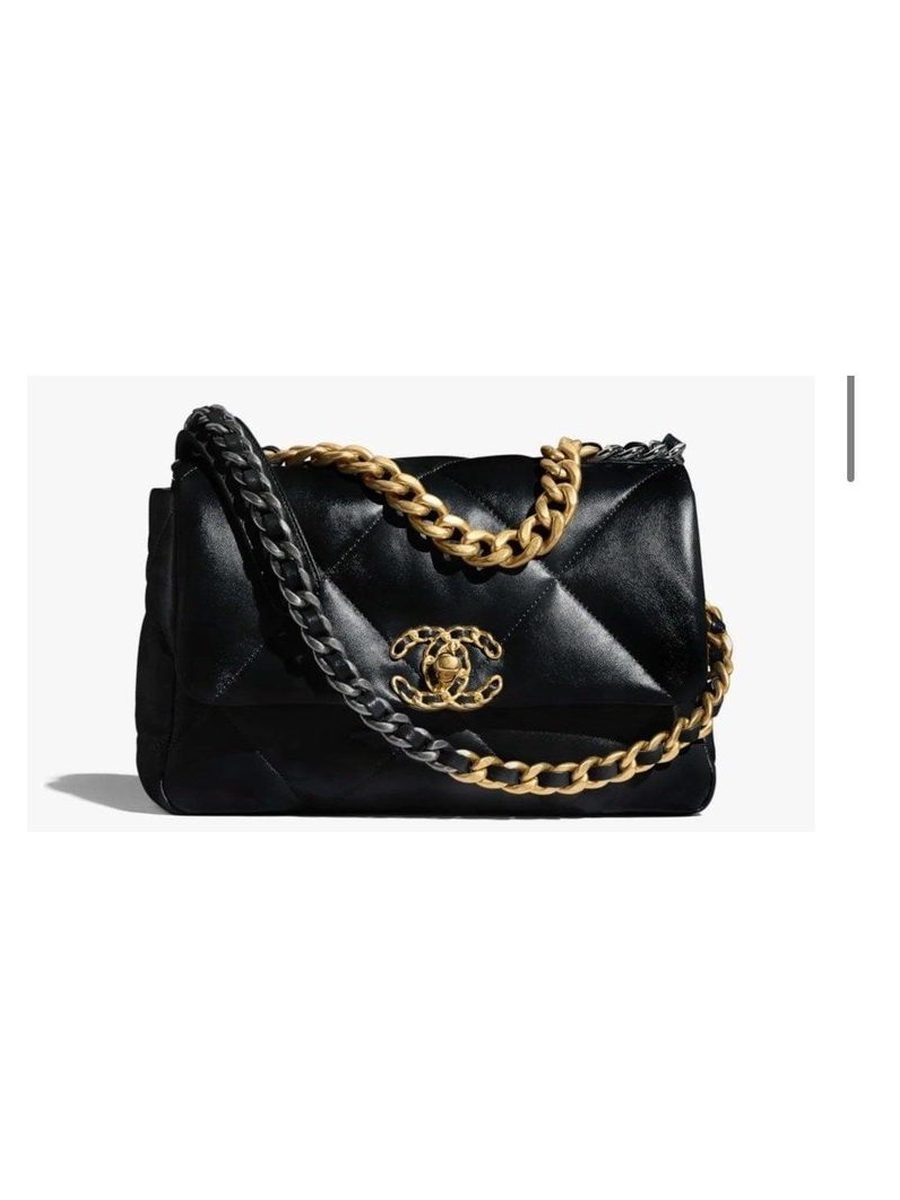 CHANEL 19 SMALL